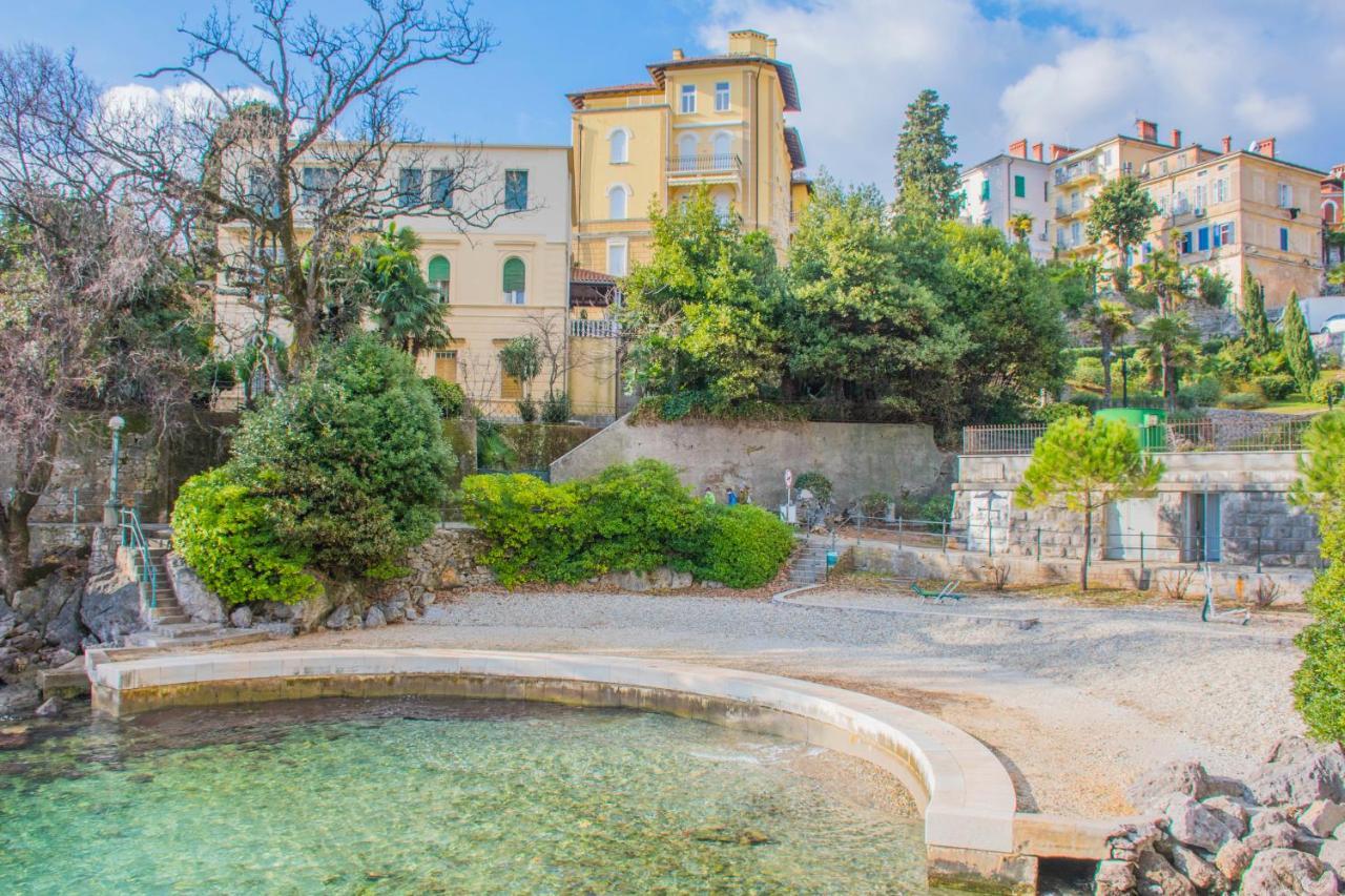 Apartments Anita Near Opatija With Private Parking Matulji Eksteriør billede