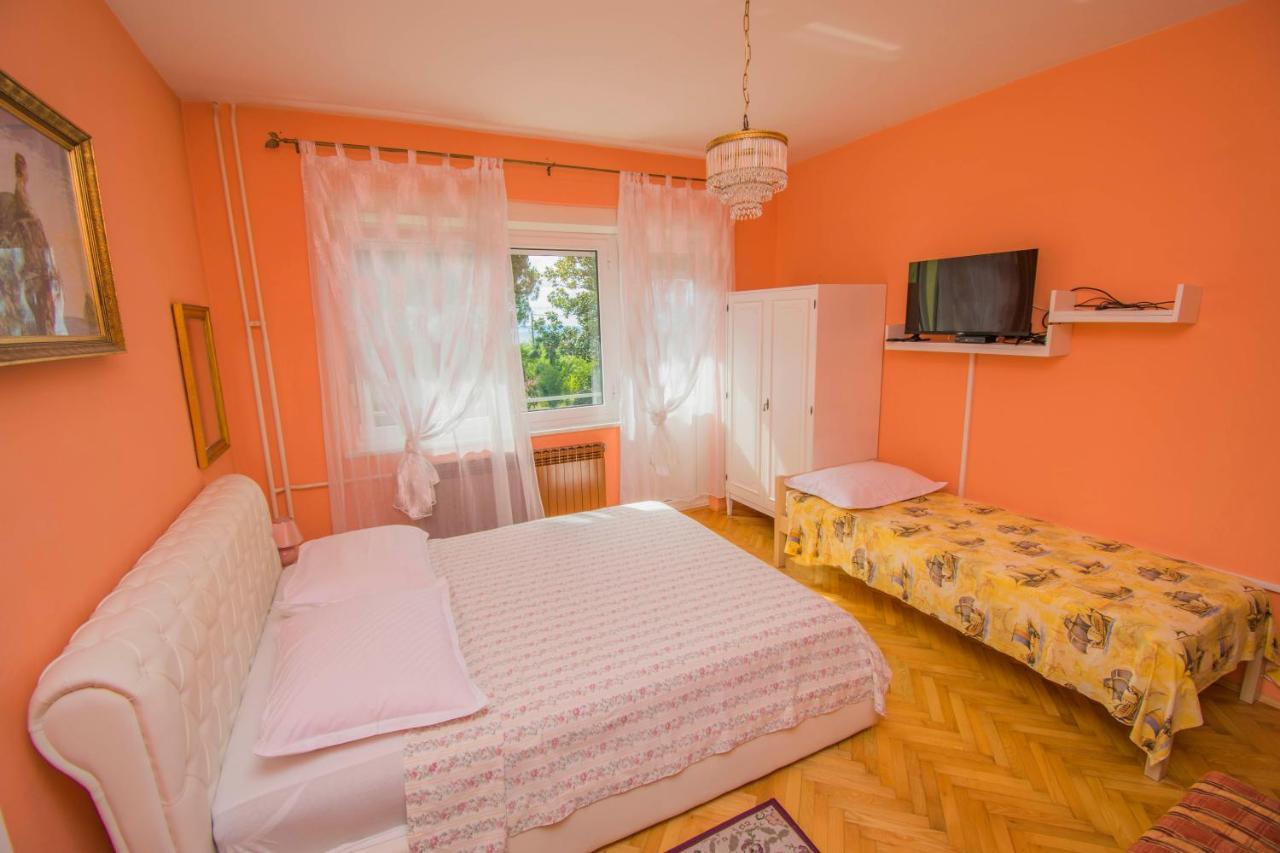 Apartments Anita Near Opatija With Private Parking Matulji Eksteriør billede