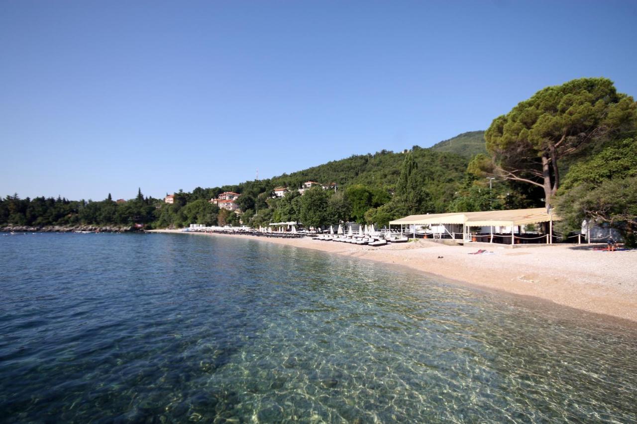Apartments Anita Near Opatija With Private Parking Matulji Eksteriør billede