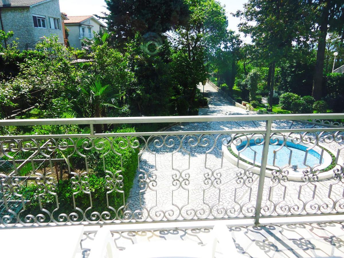 Apartments Anita Near Opatija With Private Parking Matulji Eksteriør billede